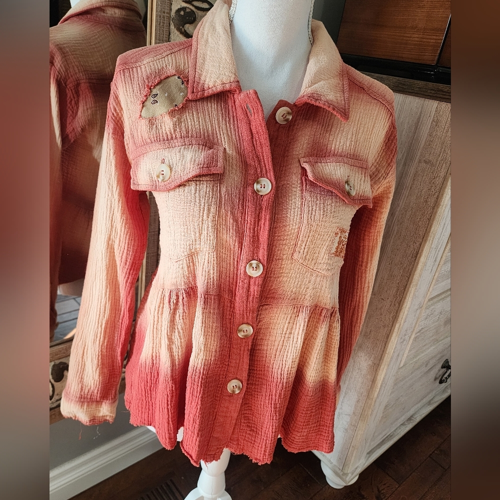 Boutique Mystee Size small Muslin fabric ♡ Orange 🧡 Great for spring 🌼🌹🌸🏵